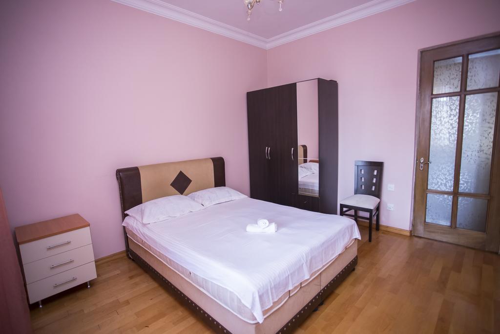 Batumi City Center Apartment Экстерьер фото
