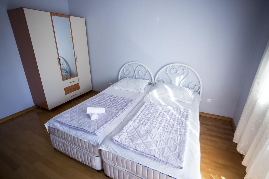 Batumi City Center Apartment Экстерьер фото